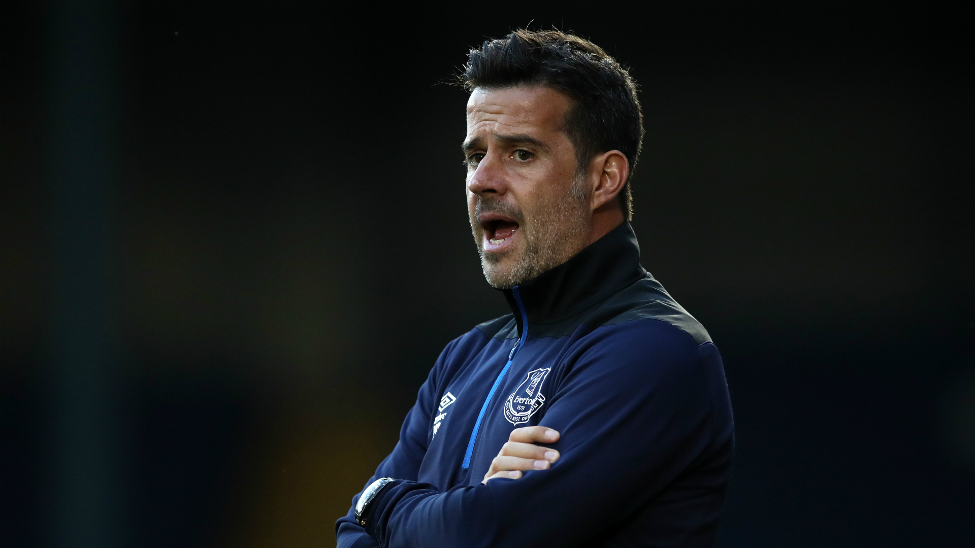 和反应出乎 和反应出乎